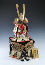 Japanese Beautiful Vintage Samurai Figure Doll -Kamakura Gold Leaf Using Style