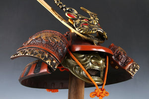 Japanese Samurai Kabuto Helmet -big dragon with a mask- Massive Red Tsushima