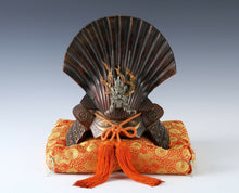 Massive Japanese Samurai Helmet -Itara shellfish- Super Rare Product