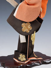 Japanese Beautiful Old Vintage Geisha Doll -Sakurayama Product-