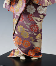 Japanese Beautiful Vintage Geisha Doll -Sakurayama Product-