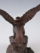 Japanese Old Vintage Bronze Small Hawk -Room Guardian Sculpture- Takaoka Product