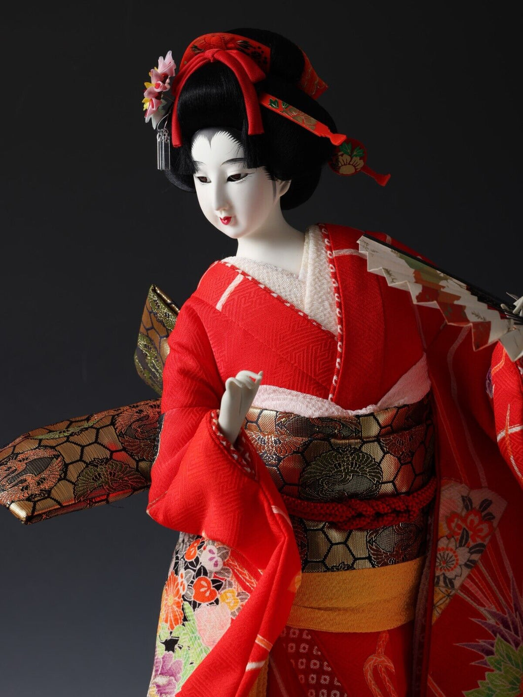 Japanese Beautiful Geisha Doll -Classic Fan- 扇 56cm Large Size