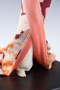 Beautiful Japanese Sakura Color GEISHA Doll -Traditional Flute- Sukiyo Doll