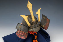 Japanese Samurai Helmet -Kusunoki Masashige Kabuto- middle size Tsuhima