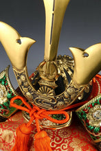 Japanese Beautiful Samurai Helmet  -Kusunoki Masashige Kabuto- with a cushion