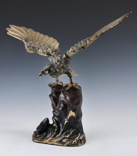 Japanese Old Vintage Bronze Hawk -Room Guardian Sculpture- Great Takaoka Product