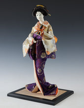 Japanese Beautiful Vintage Geisha Doll -Classic Sakurayama Style Product-