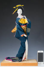 Japanese Beautiful Geisha Doll -Classic Fan Style- 扇 58cm