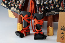 Japanese Beautiful Vintage Samurai Figure Doll -Battle Surcoat Style- Tsushima