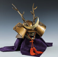 Japanese Samurai Helmet Middle Size -Shikanosuke Kabuto with a Mask- Tsushima