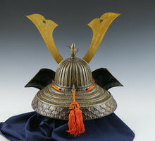 Samurai Helmet -Genji Tametomo Zuisho Kabuto with a Mask- Rare 為朝