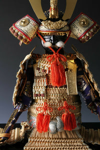 Japanese Beautiful Vintage Samurai Figure Doll -Yoshitoku Product- 華厳