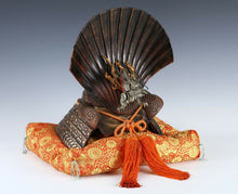 Massive Japanese Samurai Helmet -Itara shellfish- Super Rare Product