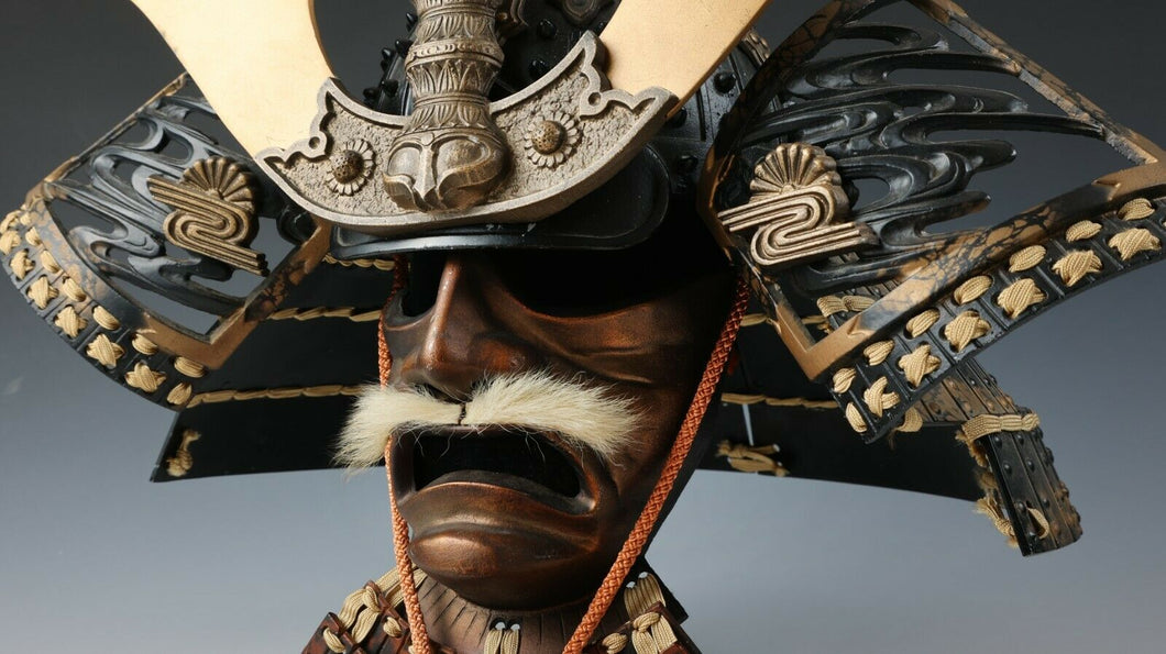 HTF! Old Vintage Japanese Samurai Helmet -Kusunoki Masashige Kabuto-