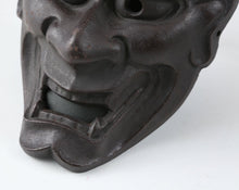 Beautiful Iron Noh Mask -Jealousy Woman- 般若 Han-nya Kiyomitsu Furumura