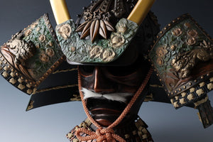 ￥Beautiful Nice Vintage Japanese Samurai Helmet -Yoshitsune Kabuto- HTF Tsushima