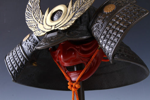 Vintage Samurai Helmet -TOKUGAWA IEYASU's kabuto-