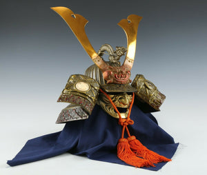 Samurai Helmet -Genji Tametomo Zuisho Kabuto with a Mask- Rare 為朝