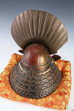 Massive Japanese Samurai Helmet -Itara shellfish- Super Rare Product