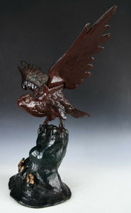 Japanese Bronze Hawk -Room Guardian Sculpture- Great Takaoka Product