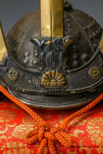 Great Samurai Helmet -Rare Form Kusunoki Masashige Helmet- Middle Size